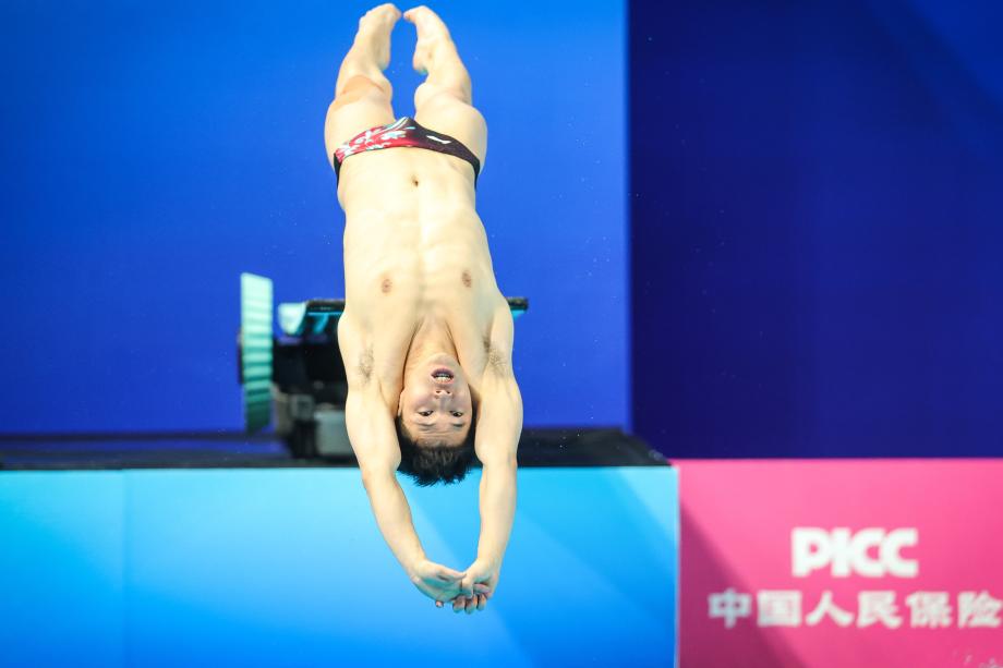 [图]十五运会-男子1米板 王宗源摘金郑九源获铜牌