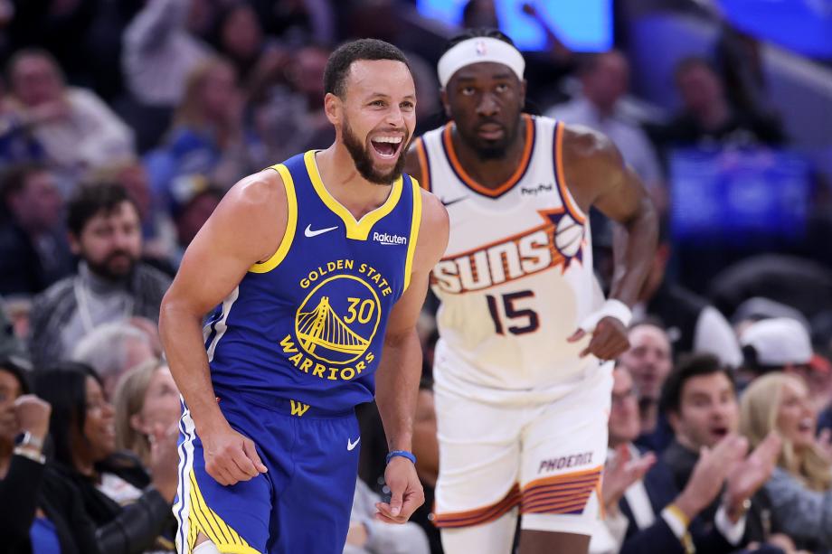 库里28分布克空砍38分 勇士拒逆转主场轻取太阳