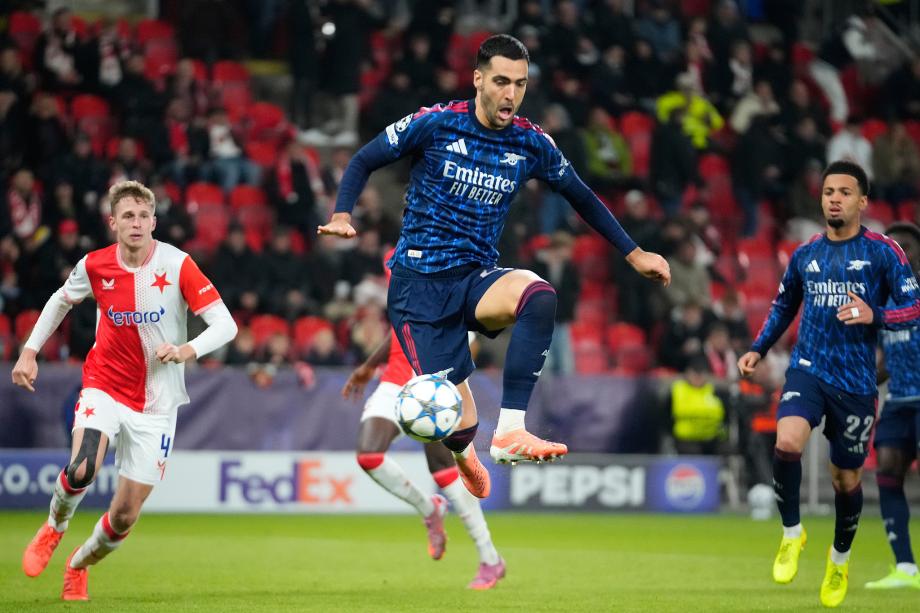 梅里诺双响 阿森纳3-0布拉格斯拉维亚获10连胜