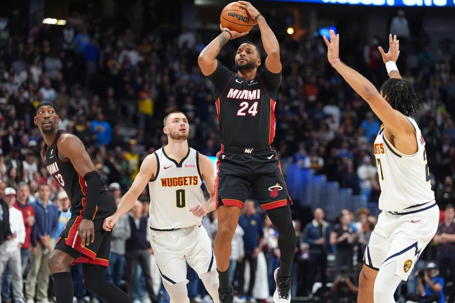 约基奇33+15+16阿德巴约伤退 掘金战胜热火