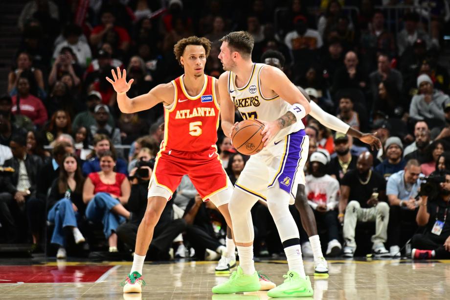 东契奇22+5+11 残阵老鹰7人上双终结湖人5连胜