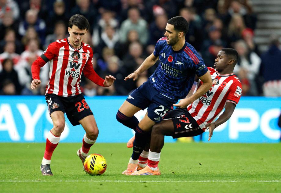 萨卡破门特罗萨德世界波 阿森纳2-2遭补时绝平