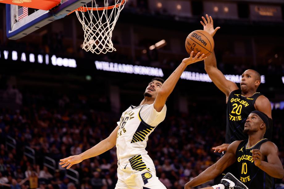 巴特勒21+9库里继续缺阵 勇士主场大胜步行者