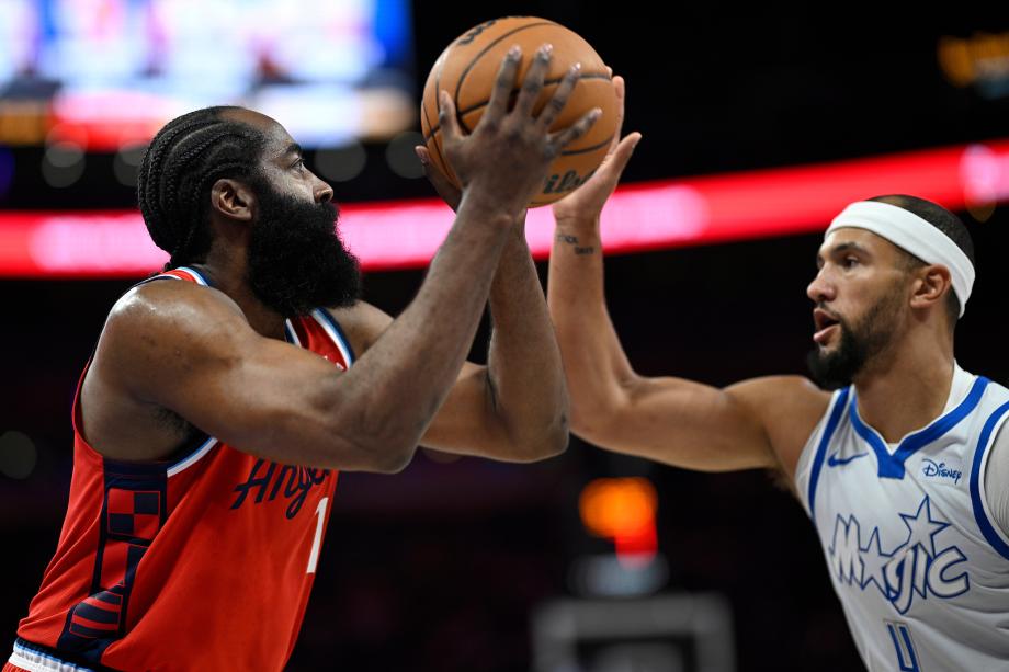 萨格斯23+7哈登31+8 魔术送快船3连败