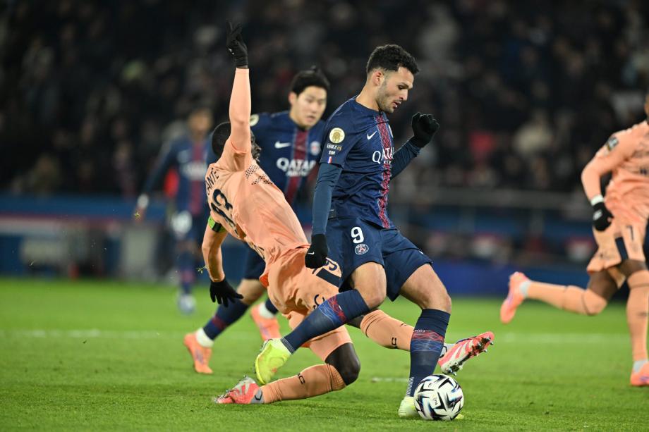 李刚仁内维斯破门 巴黎圣日耳曼3-0勒阿弗尔