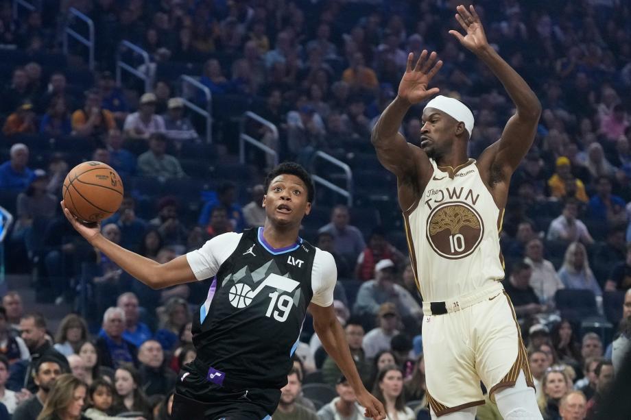 库里31分巴特勒18+7 勇士主场轻取爵士