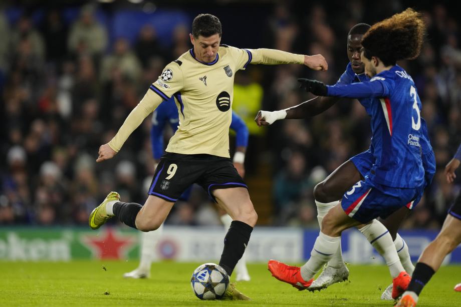 欧冠-埃斯特旺一条龙德拉普建功 切尔西3-0巴萨