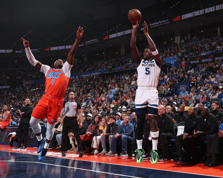 亚历山大40+6爱德华兹31+8 雷霆力克森林狼