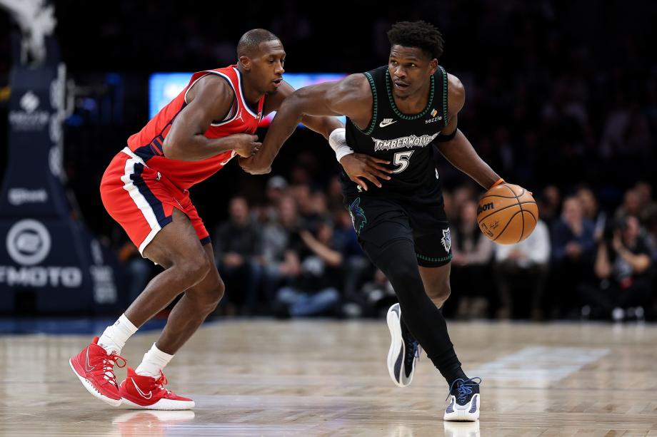 爱德华兹15分哈登空砍34分 森林狼18分逆转快船