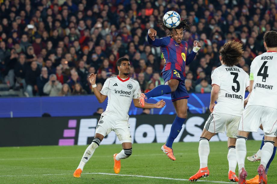 孔德双响亚马尔拉什福德助攻 巴萨2-1法兰克福