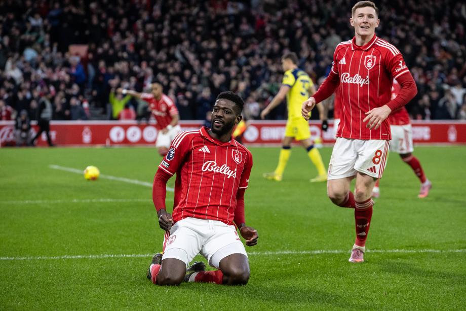 英超-奥多伊2射1传 热刺0-3不敌诺丁汉森林