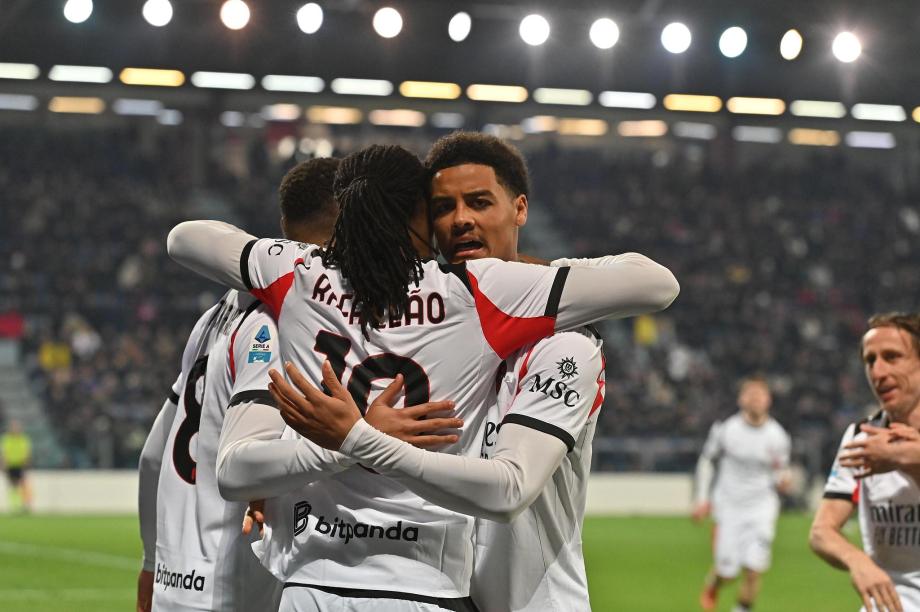 意甲-莱奥制胜球 米兰1-0客胜卡利亚里暂登顶