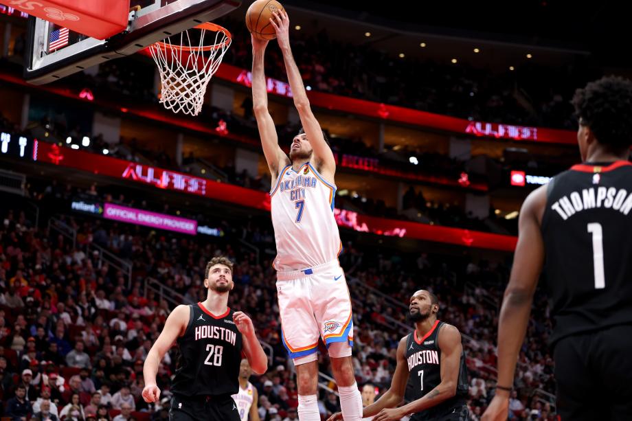 亚历山大20分杜兰特19+7 雷霆大胜火箭取五连胜