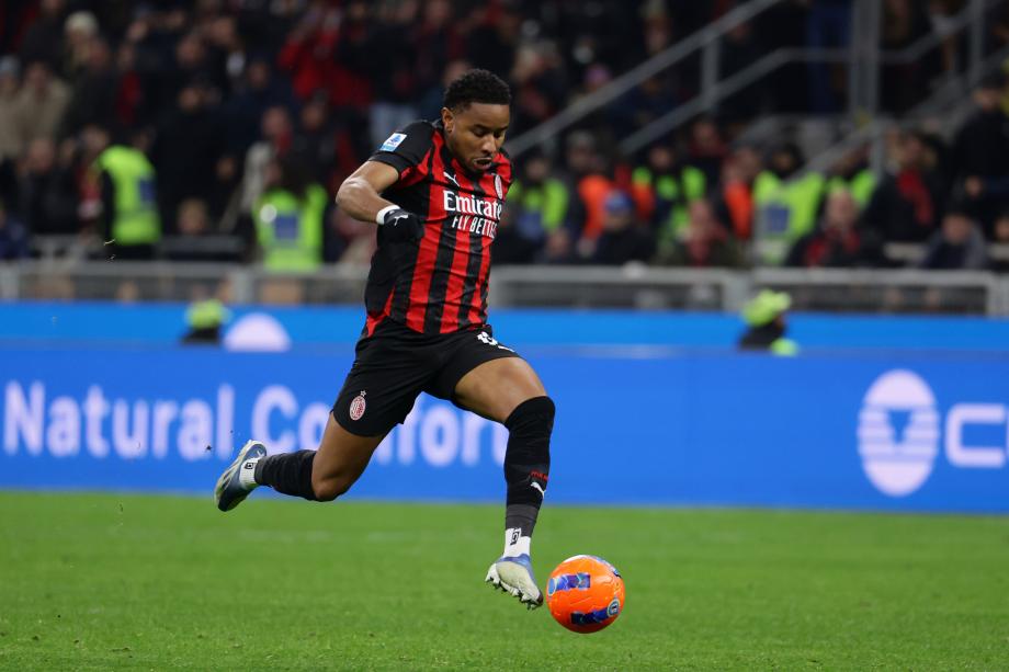 意甲-菲尔克鲁格一击制胜 米兰1-0莱切距榜首3分