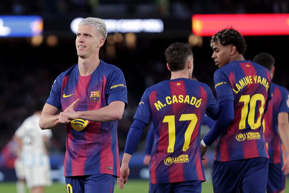 巴萨3-0奥维耶多 奥尔莫传射亚马尔精彩侧钩破门