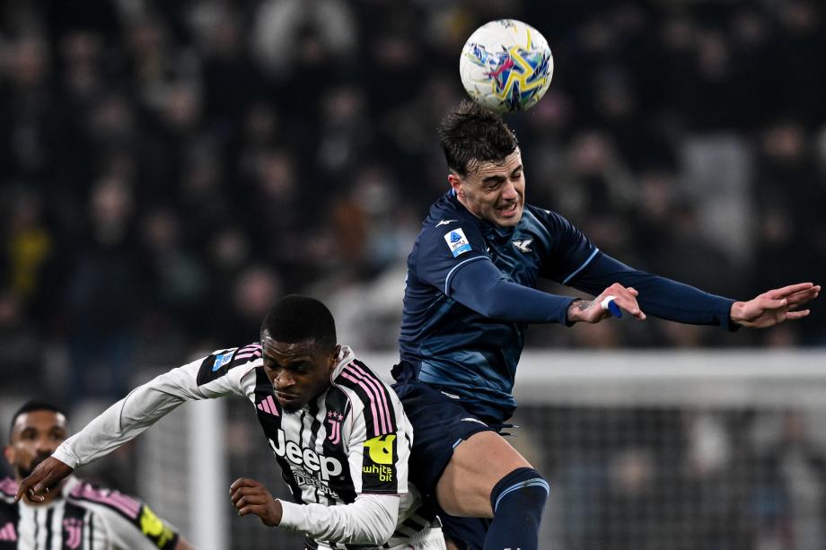 意甲-卡卢卢读秒绝平 尤文图斯2-2拉齐奥