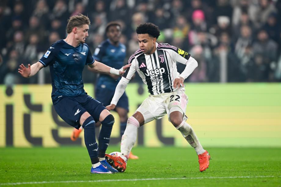 意甲-卡卢卢读秒绝平 尤文图斯2-2拉齐奥