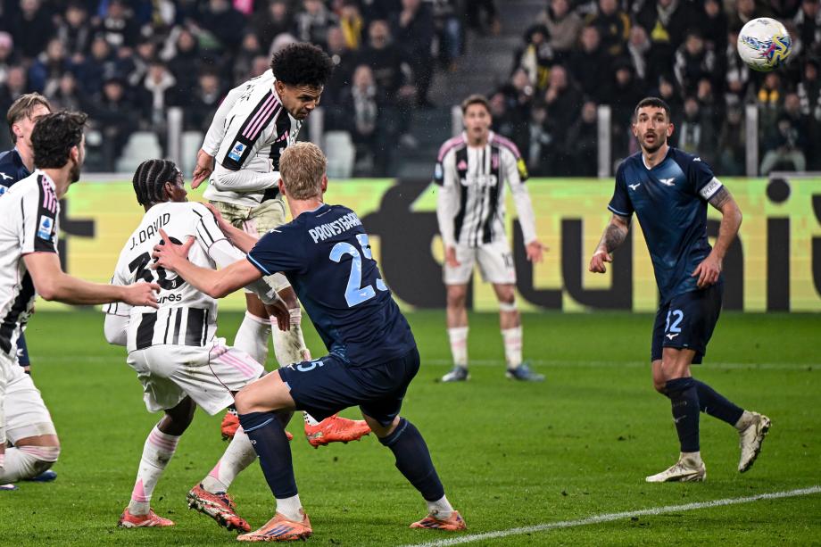 意甲-卡卢卢读秒绝平 尤文图斯2-2拉齐奥