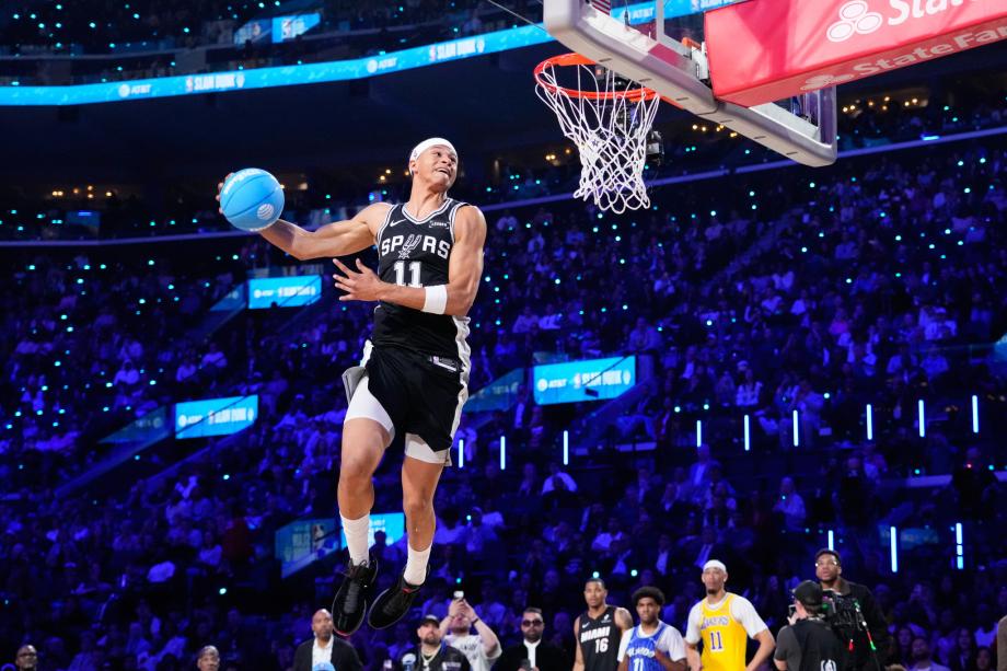 全明星扣篮大赛 约翰逊力压布莱恩特夺冠