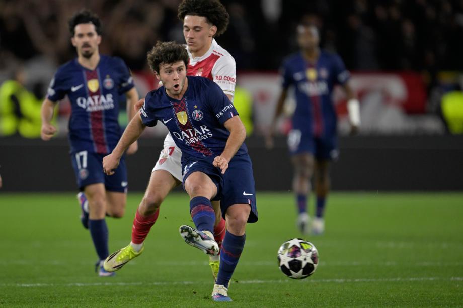 杜埃双响登贝莱伤退 巴黎圣日耳曼3-2摩纳哥