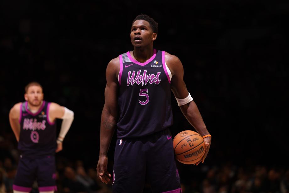 爱德华兹40分 森林狼送独行侠十连败