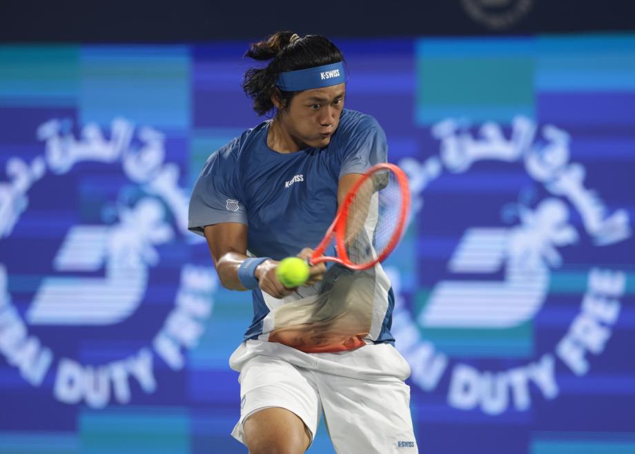 [图]ATP迪拜站：张之臻0-2不敌阿利亚西姆 止步首轮王欣瑜最新比赛消息
