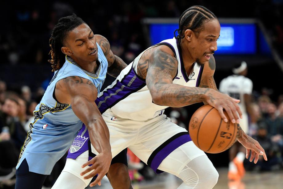 威斯布鲁克25分斯莫尔21分 国王险胜灰熊