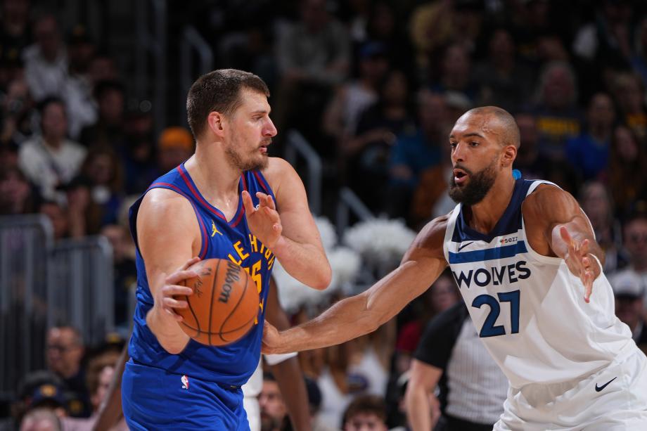 爱德华兹21+6约基奇35+13+9 森林狼力克掘金