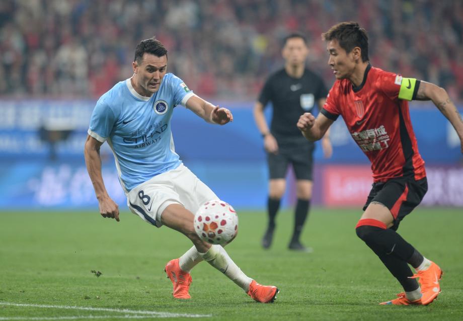 中超揭幕战 成都蓉城主场5-1大胜深圳新鹏城