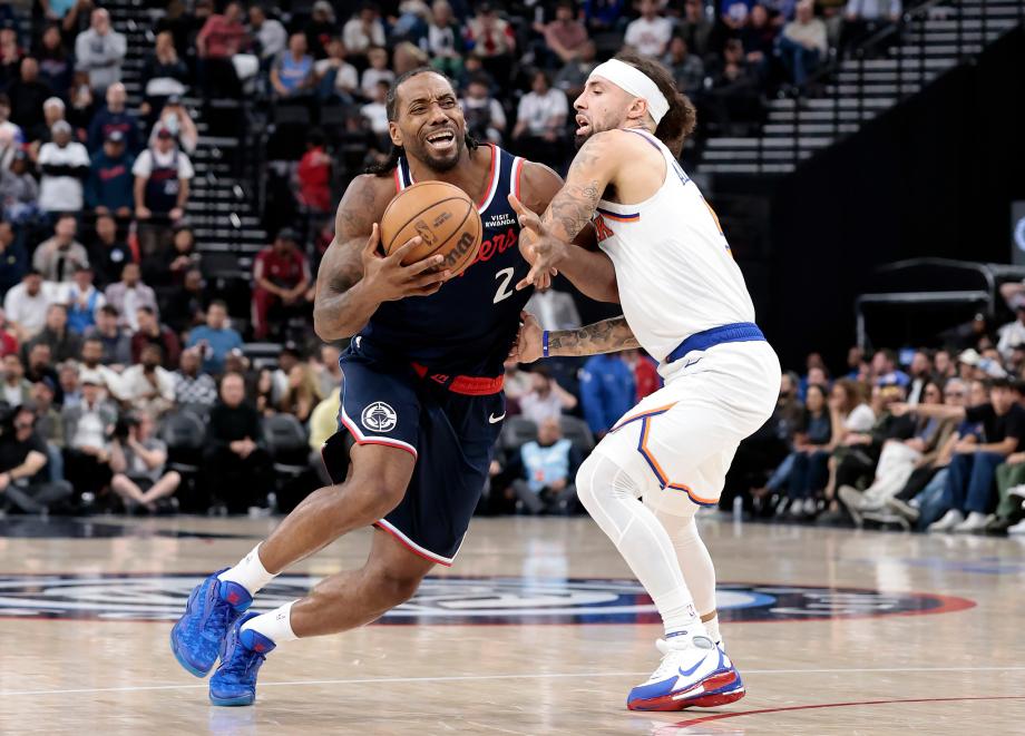 [图]莱昂纳德29+7唐斯空砍35+12 快船击退尼克斯体育集锦