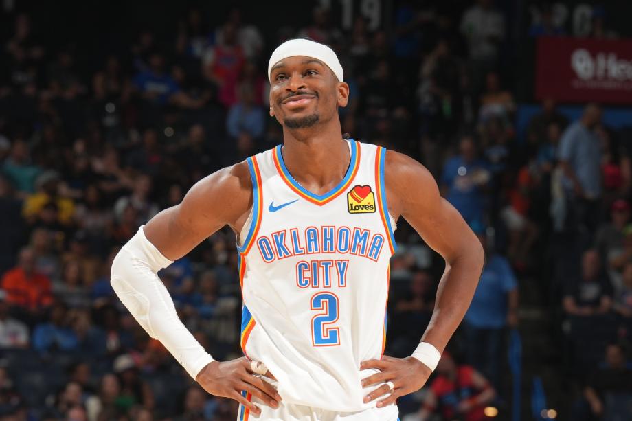 亚历山大47+5 雷霆加时险胜活塞迎来三连胜