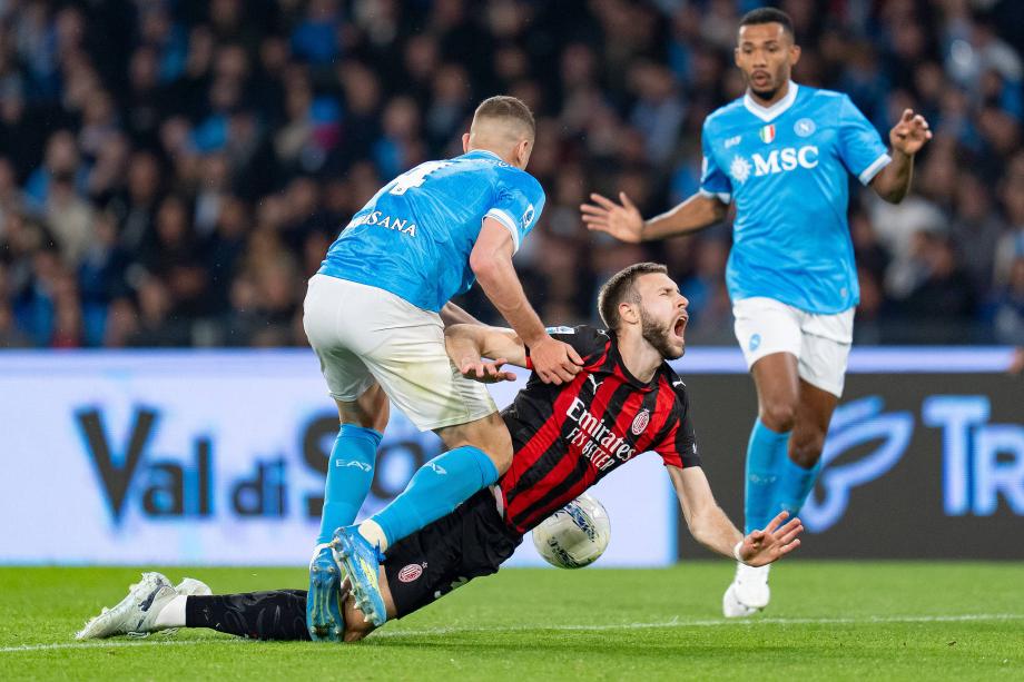 意甲-波利塔诺建功 那不勒斯1-0击败AC米兰