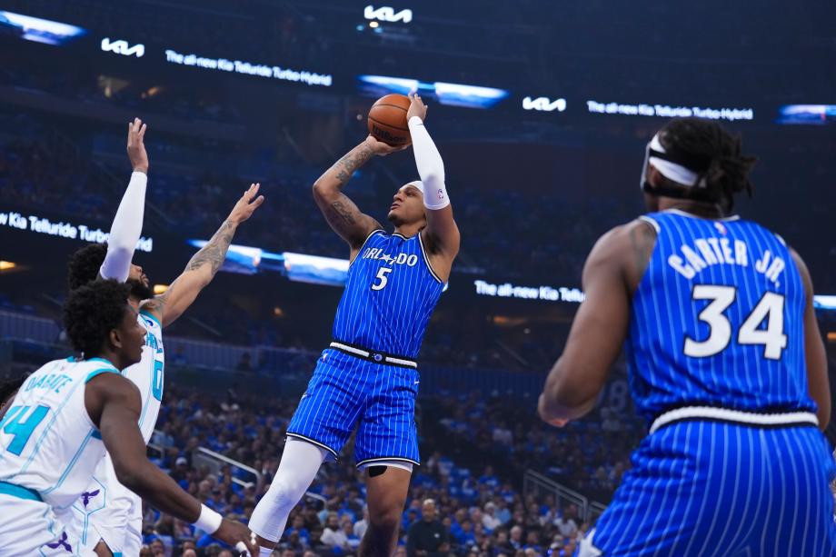 NBA附加赛：魔术大胜黄蜂晋级季后赛