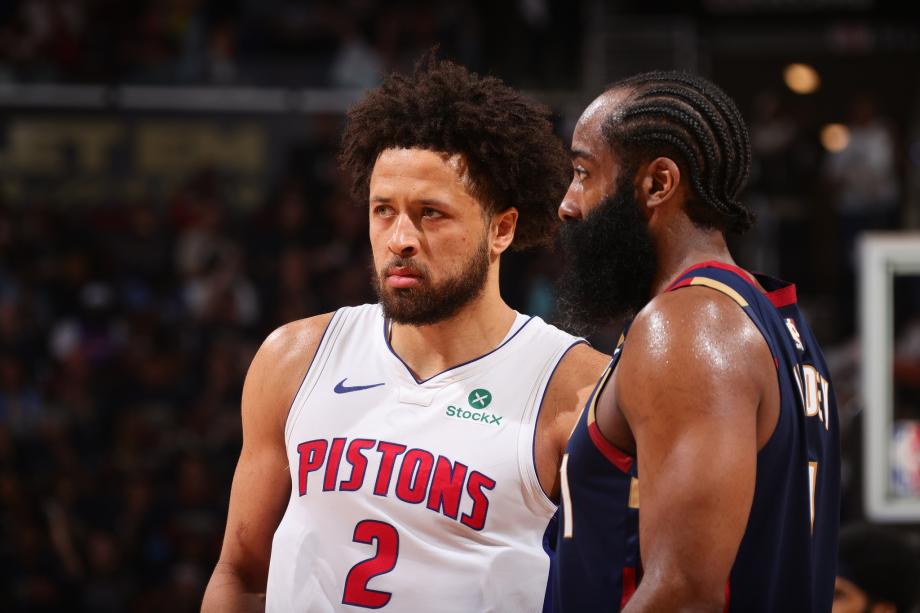 米切尔43+5哈登24+11+4断 骑士击败活塞