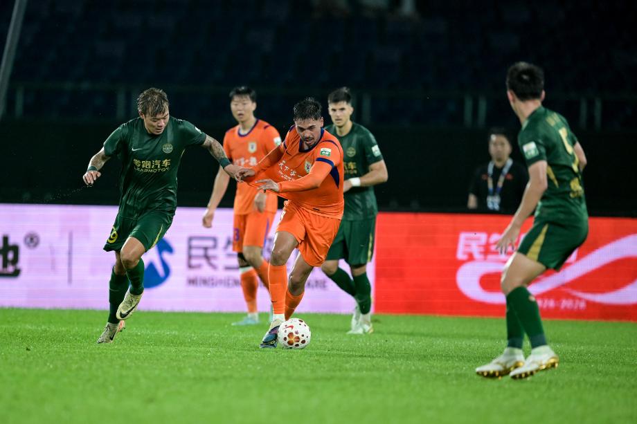 李小恒44秒闪击高迪连续3场破门 浙江4-1泰山