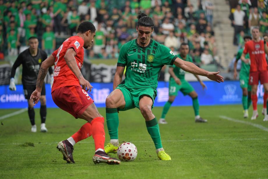 古斯塔沃绝杀达万破门 河南客场2-1逆转国安