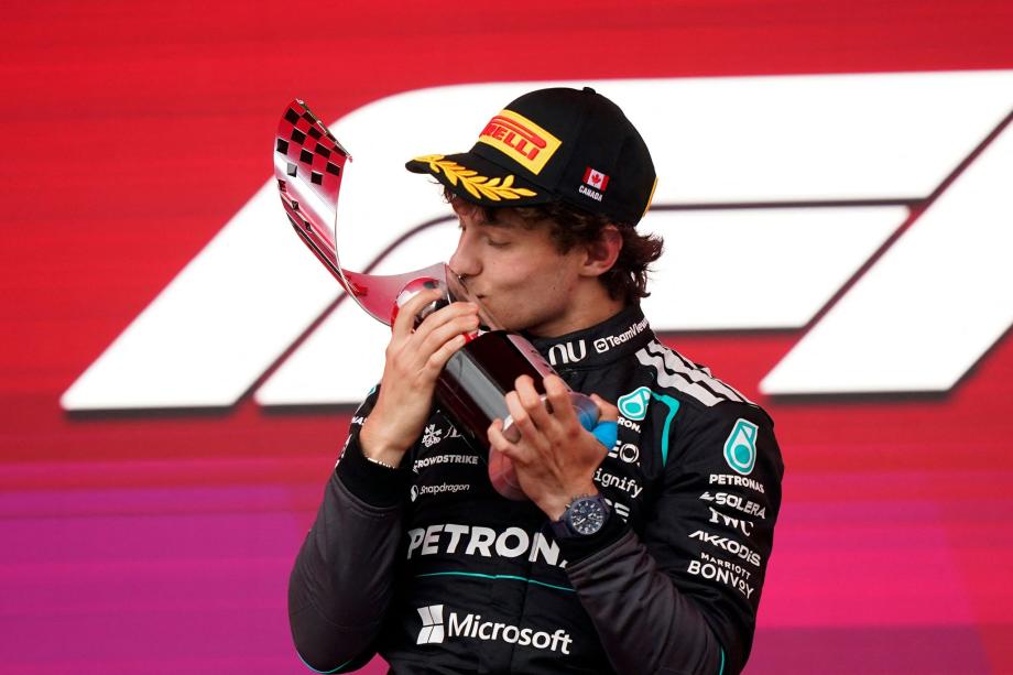 [图]F1加拿大站：安东内利获得冠军 取得分站赛四连胜