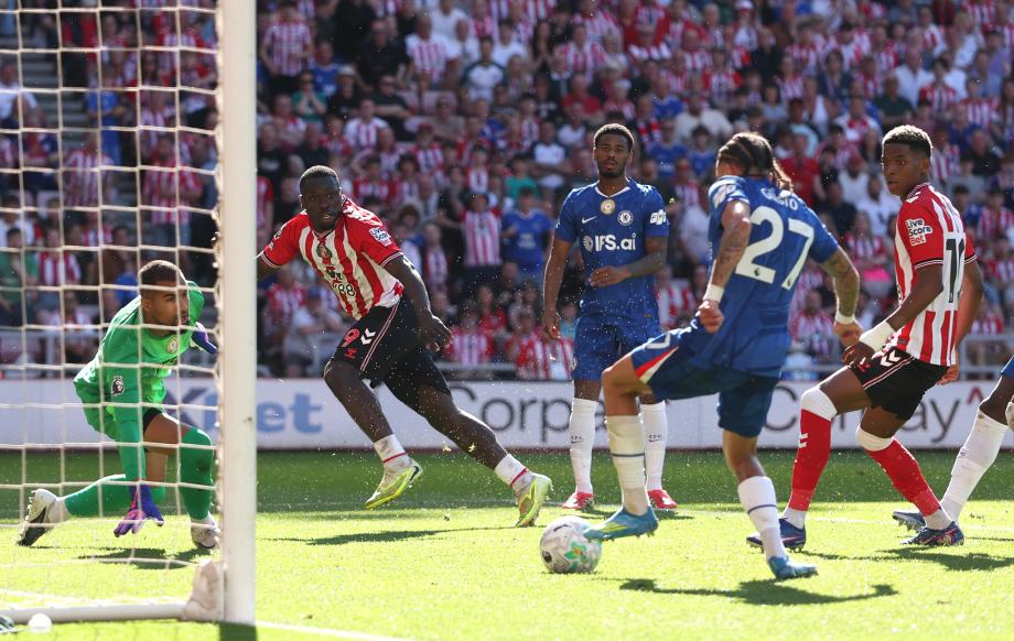 英超-10人切尔西1-2桑德兰近9轮仅1胜 无缘欧战