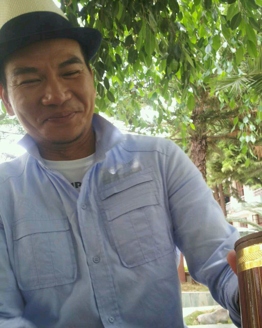 熊雄_中央电视台主持人_央视网(cctv.com)