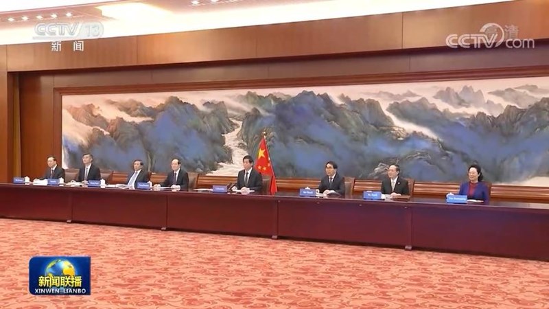 栗战书同塞浦路斯议长举行会谈