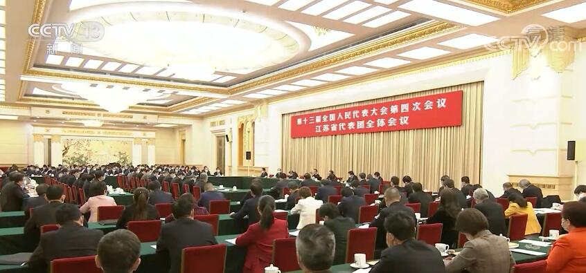 李克强参加江苏代表团审议