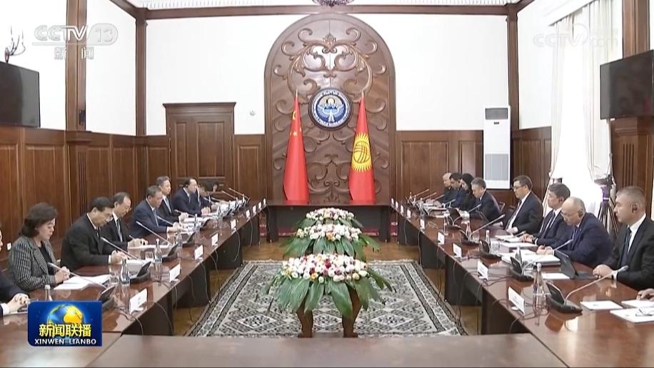 李强会见吉尔吉斯斯坦总统
