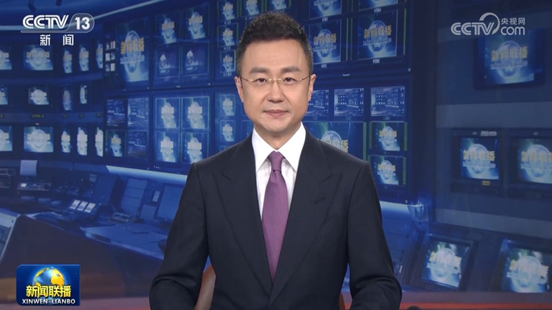 人民日报评论员文章：进一步全面深化改革要突出重点——论学习贯彻习近平总书记在企业和专家座谈会上重要讲话
