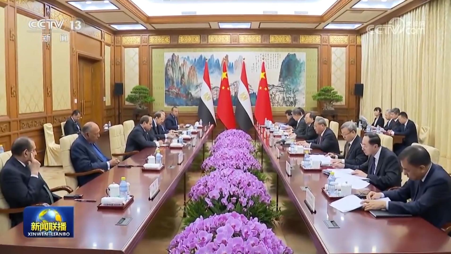 李强会见埃及总统
