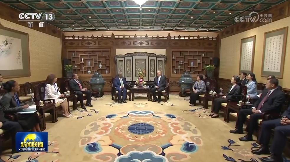蔡奇会见塞舌尔总统