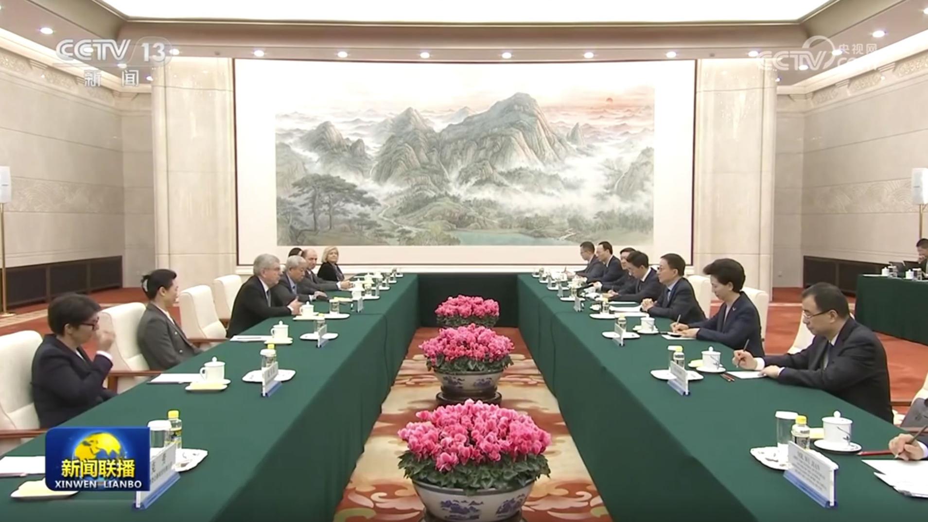 韩正会见国际奥委会主席