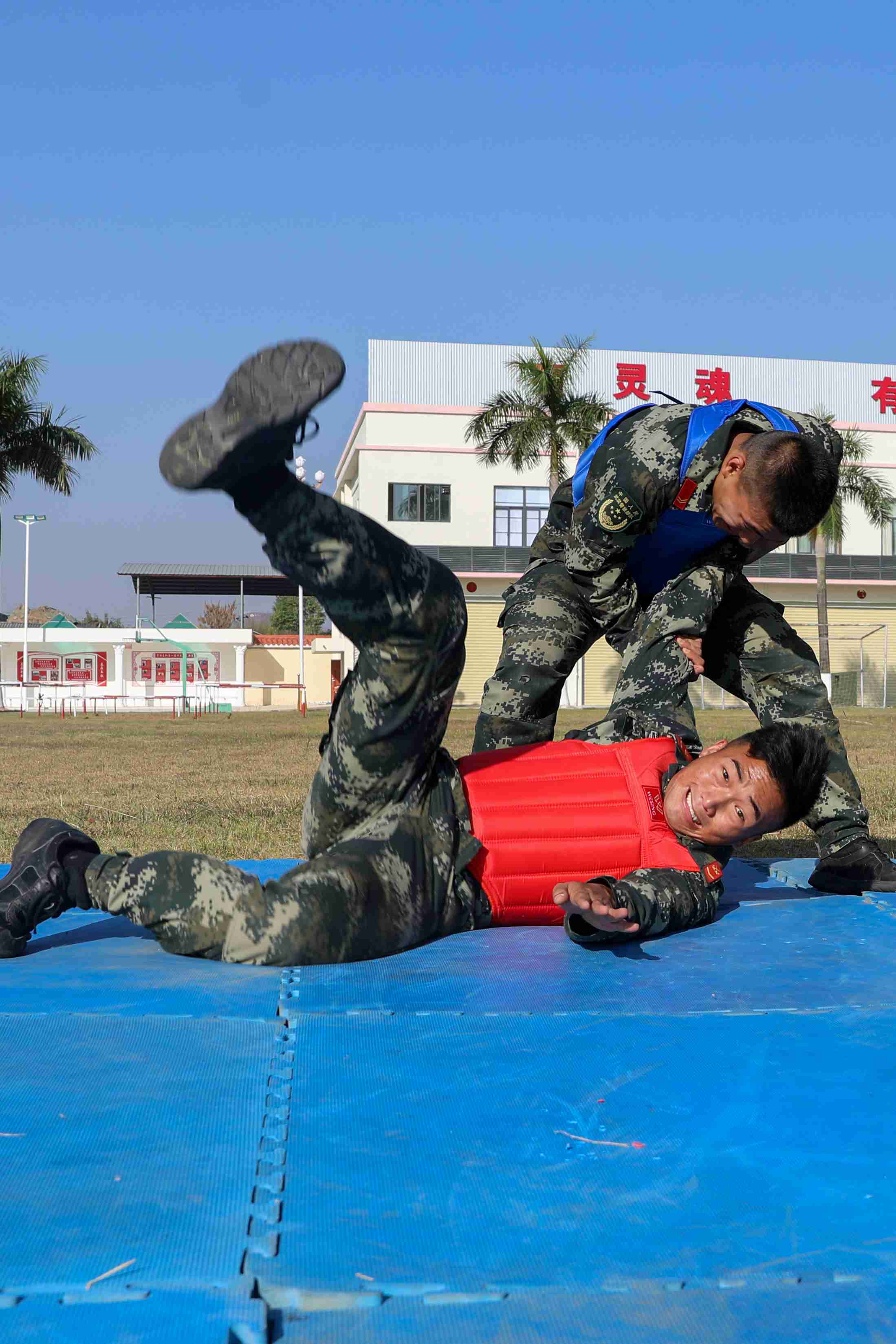 中国武警格斗拳图片