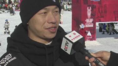 [冰雪]多元素助力滑雪比赛 年轻选手正在成长