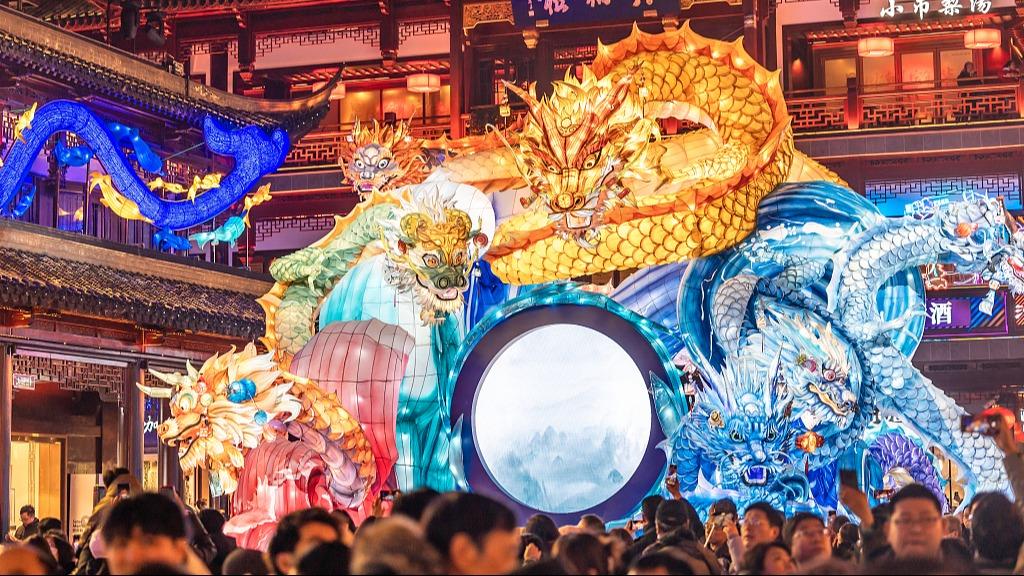 Celebrations for Lantern Festival light up China