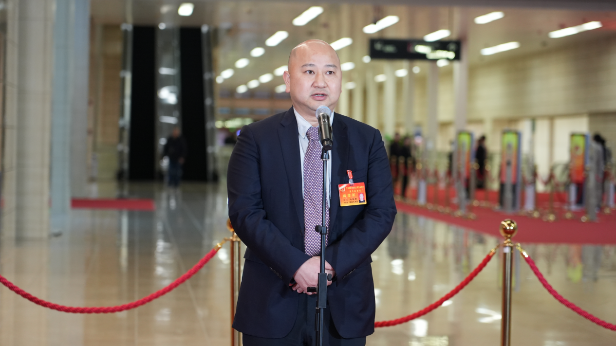 广州两会·代表通道|马粤君:加强照护床位建设 让老年人有一个幸福晚年